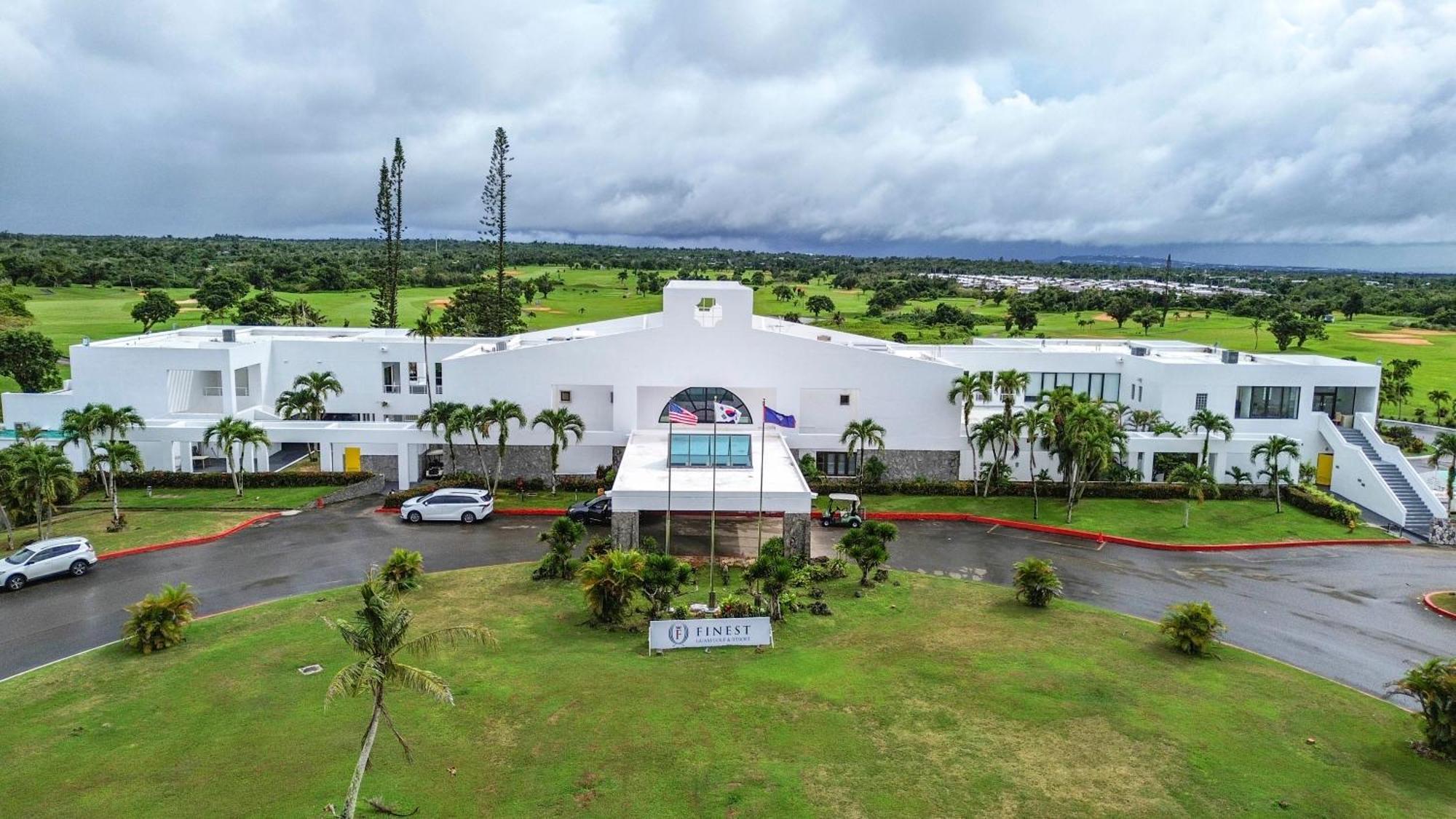 Finest Guam Golf And Resort Yigo Luaran gambar